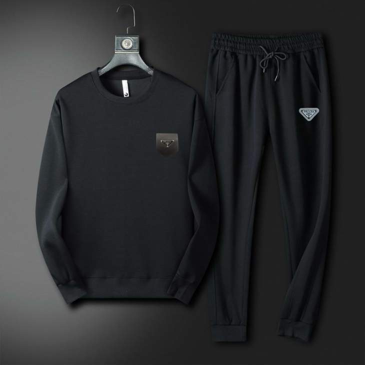 Picture of Prada Sweater Suits _SKUPradaM-4XL11Lr35042087